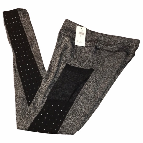 Pants - 🔥Black Grey Leggings with Pockets - M - NWT